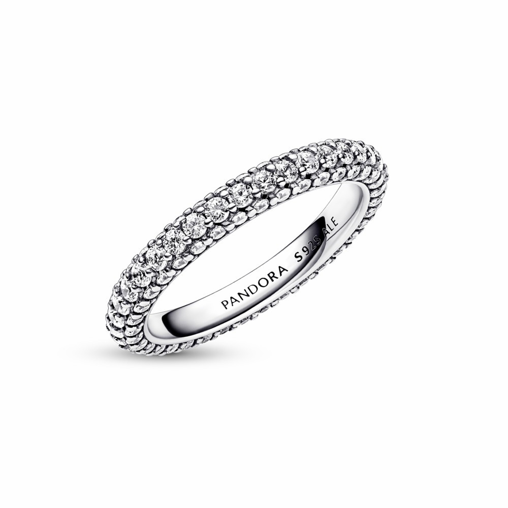 Anillo Pandora Fila de Circonitas en Pavé