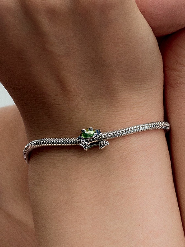 Charm Pandora Rana Trepadora