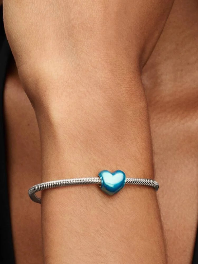 Charm Pandora Corazón Metálico Azul Cielo 793337C06