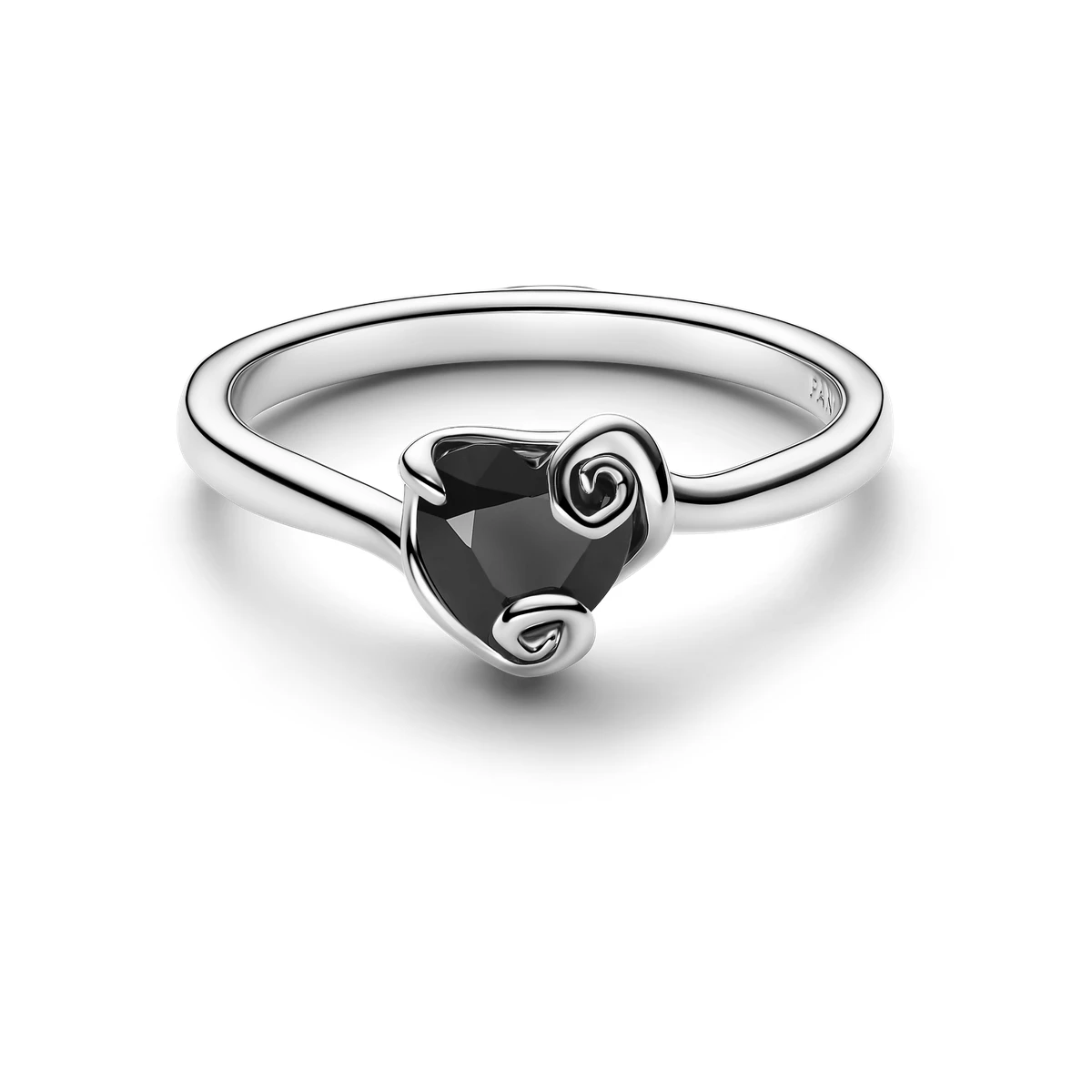 anillo-plata-ley-corazon-negro-jack-pesadilla-antes-194733c01-v2.webp