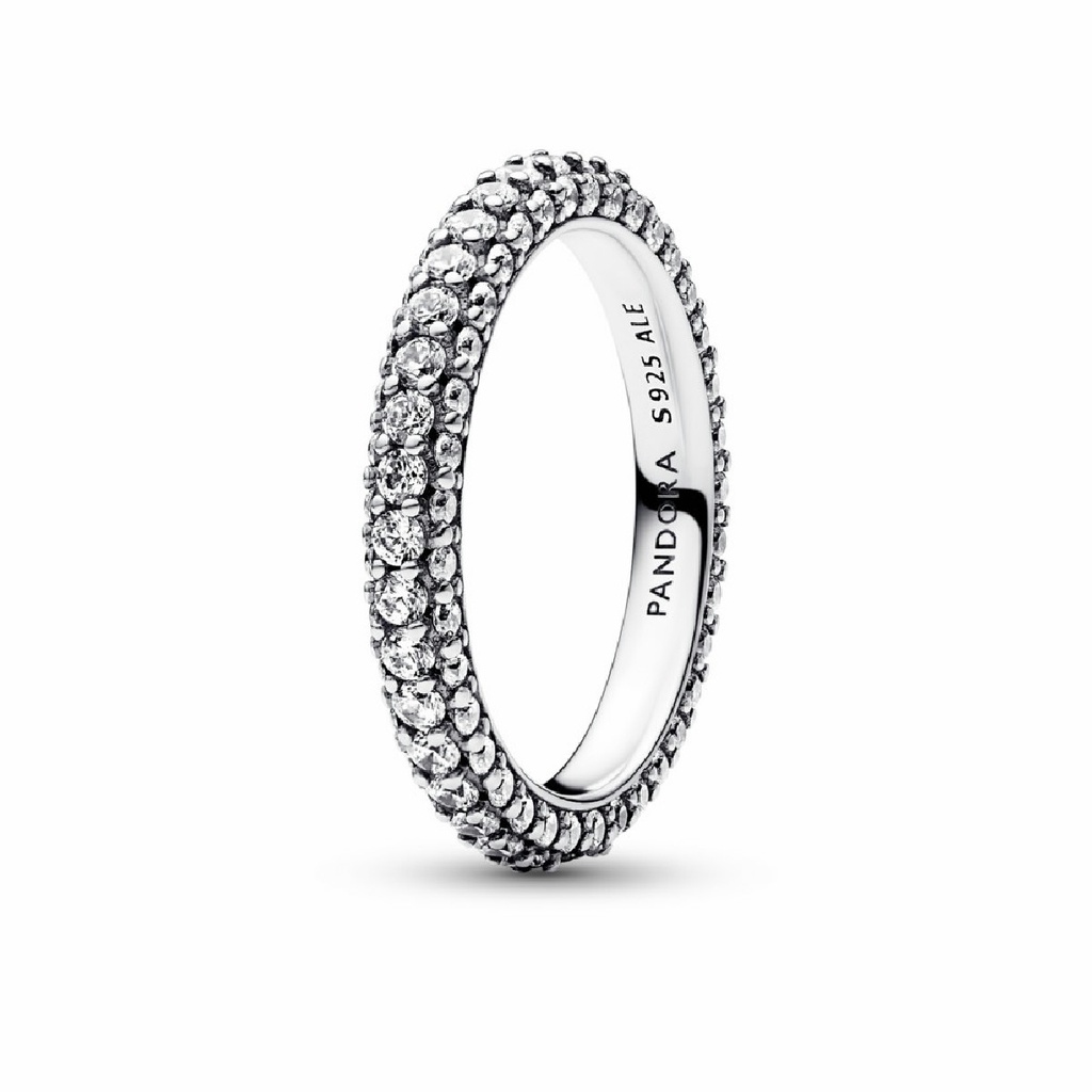Anillo Pandora Fila de Circonitas en Pavé