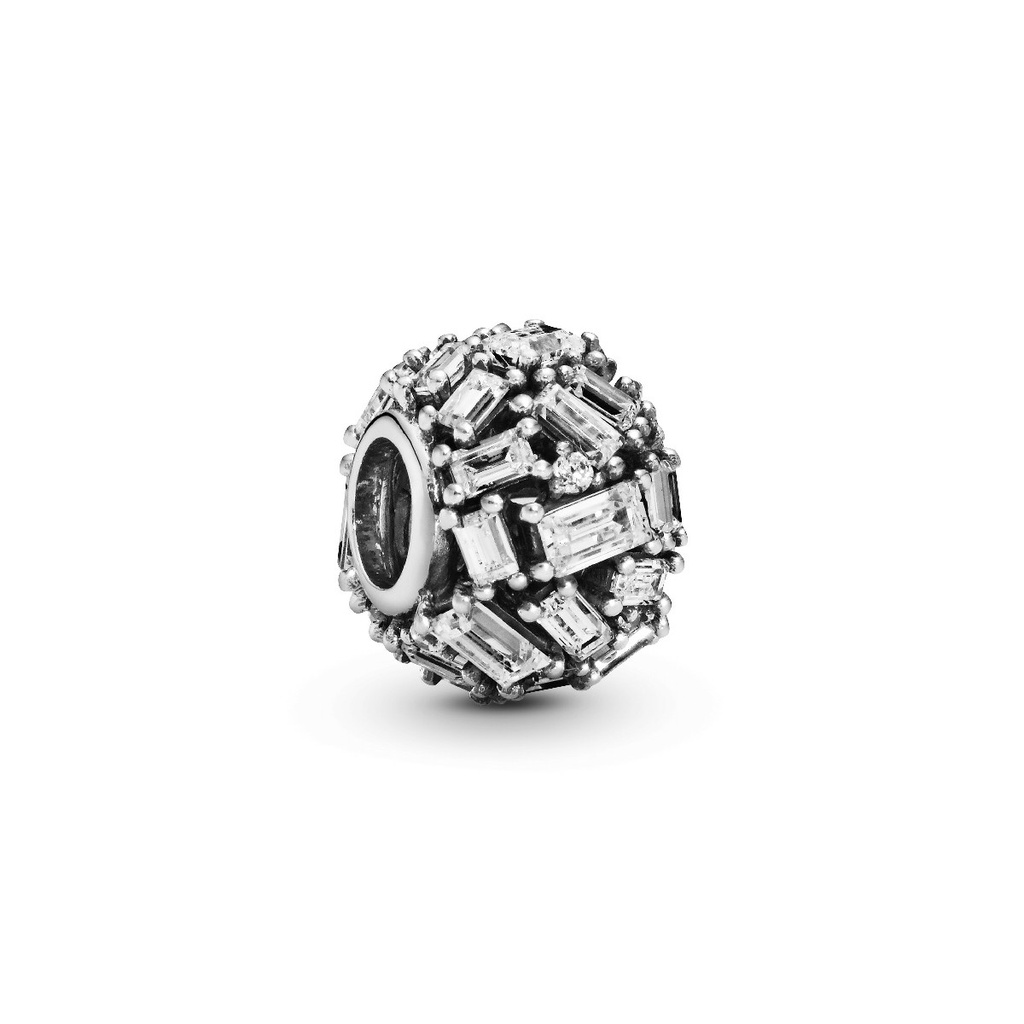 charm pandora brillo delicado